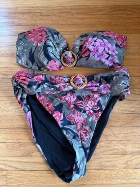 Beach Riot Floral Bikini Set in Black, Pink, Red